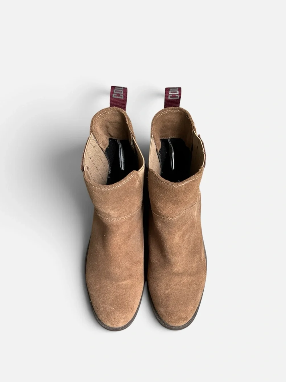 Cougar Helena Waterproof Chelsea Boot in Tan Women’s Size 7